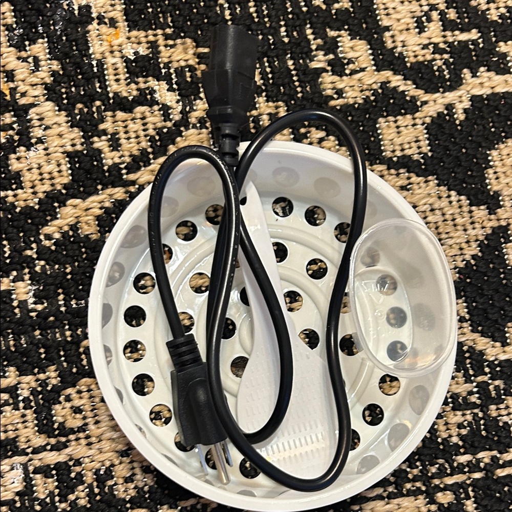2L White Rice Cooker Accessories - Picture 4 of 5
